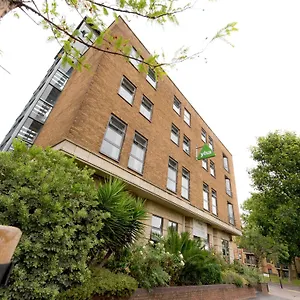  Ostello Yha Thameside
